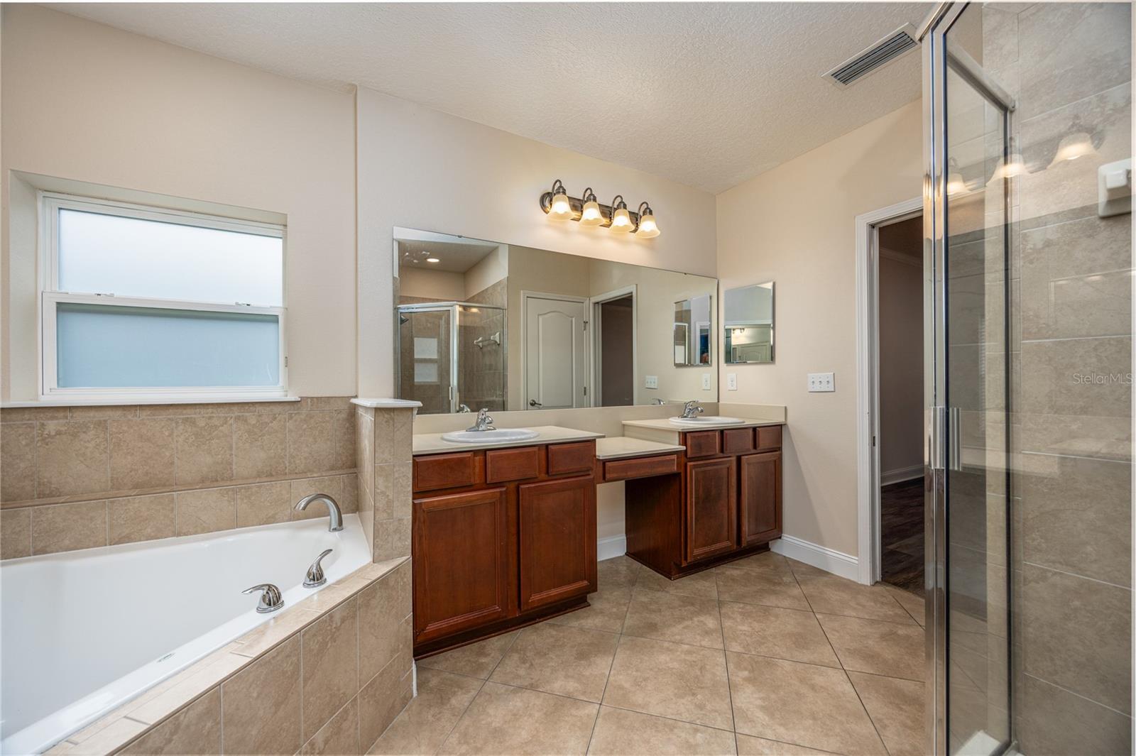 8216 NW 54TH ST, GAINESVILLE, FL — photo 39