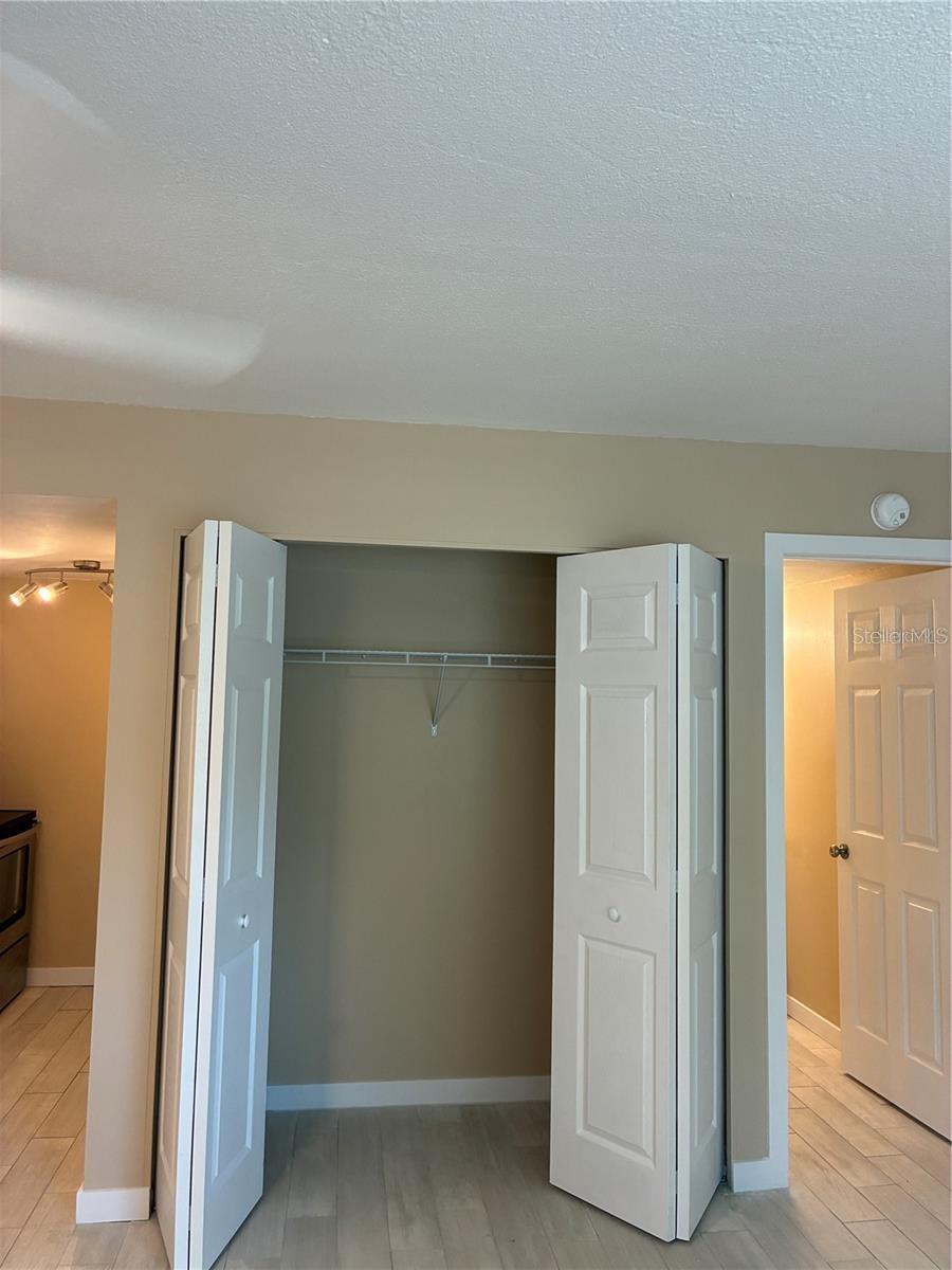 4131 DOLPHIN DR #4131, TAMPA, FL — photo 9