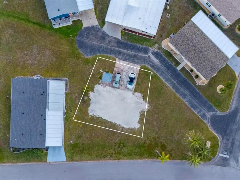 1000 KINGS HWY #230, PUNTA GORDA, FL