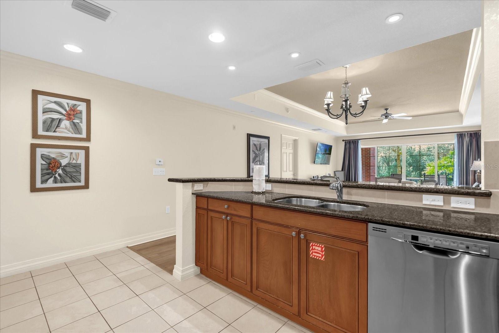 7662 WHISPER WAY #103, REUNION, FL — photo 4