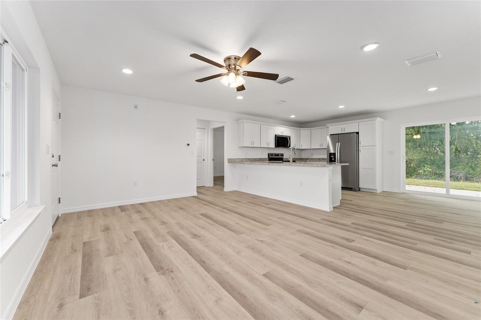 13119 NE 7TH LOOP, SILVER SPRINGS, FL — photo 15