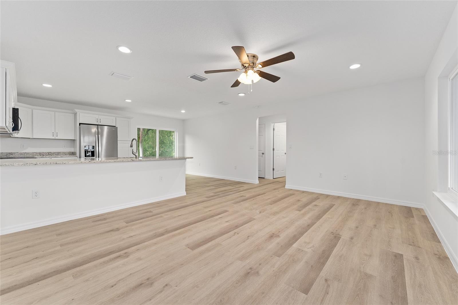 13119 NE 7TH LOOP, SILVER SPRINGS, FL — photo 16