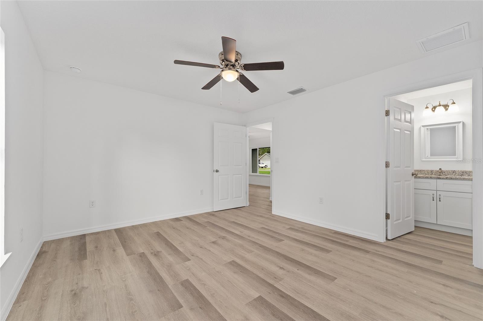 13119 NE 7TH LOOP, SILVER SPRINGS, FL — photo 26