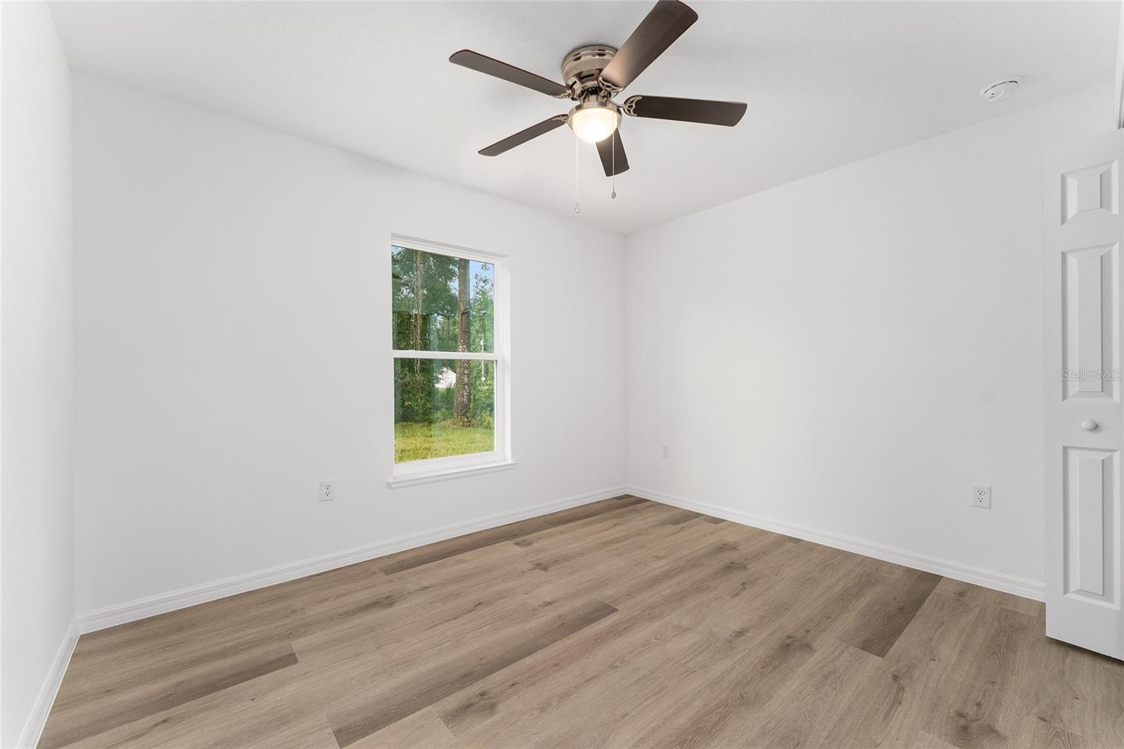 13119 NE 7TH LOOP, SILVER SPRINGS, FL — photo 32