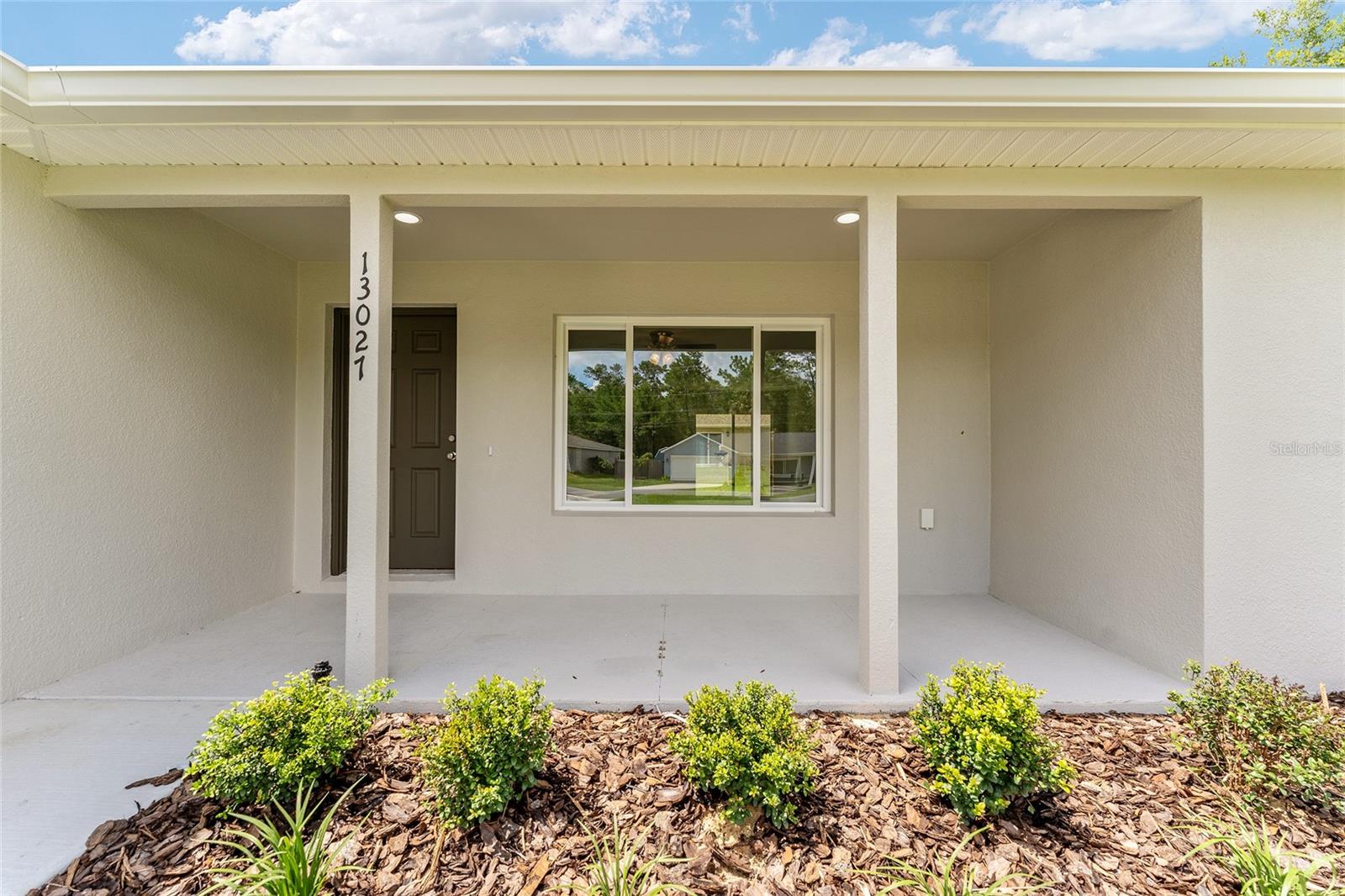 13027 NE 5TH PL, SILVER SPRINGS, FL — photo 4