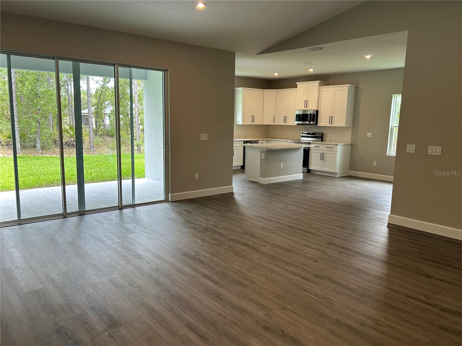 13190 ENGLISH FIR CT, BROOKSVILLE, FL — photo 4