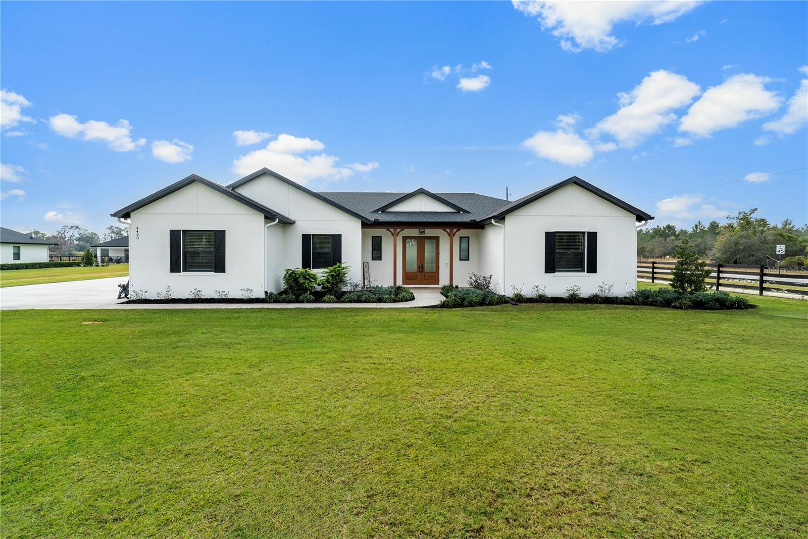 4428 E SHIRLEY SHORES RD, TAVARES, FL
