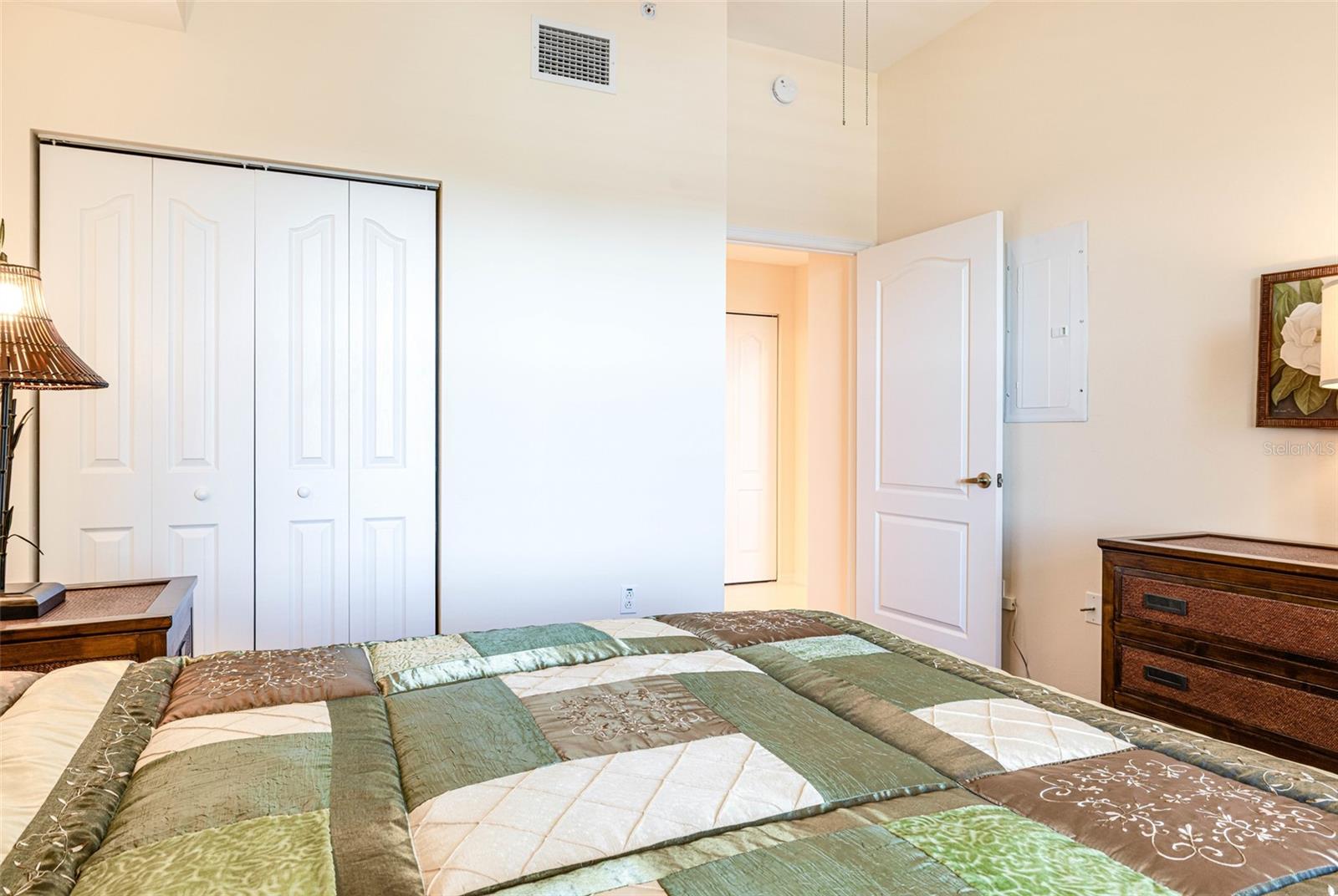 14815 LAGUNA DR #702, FORT MYERS, FL — photo 34