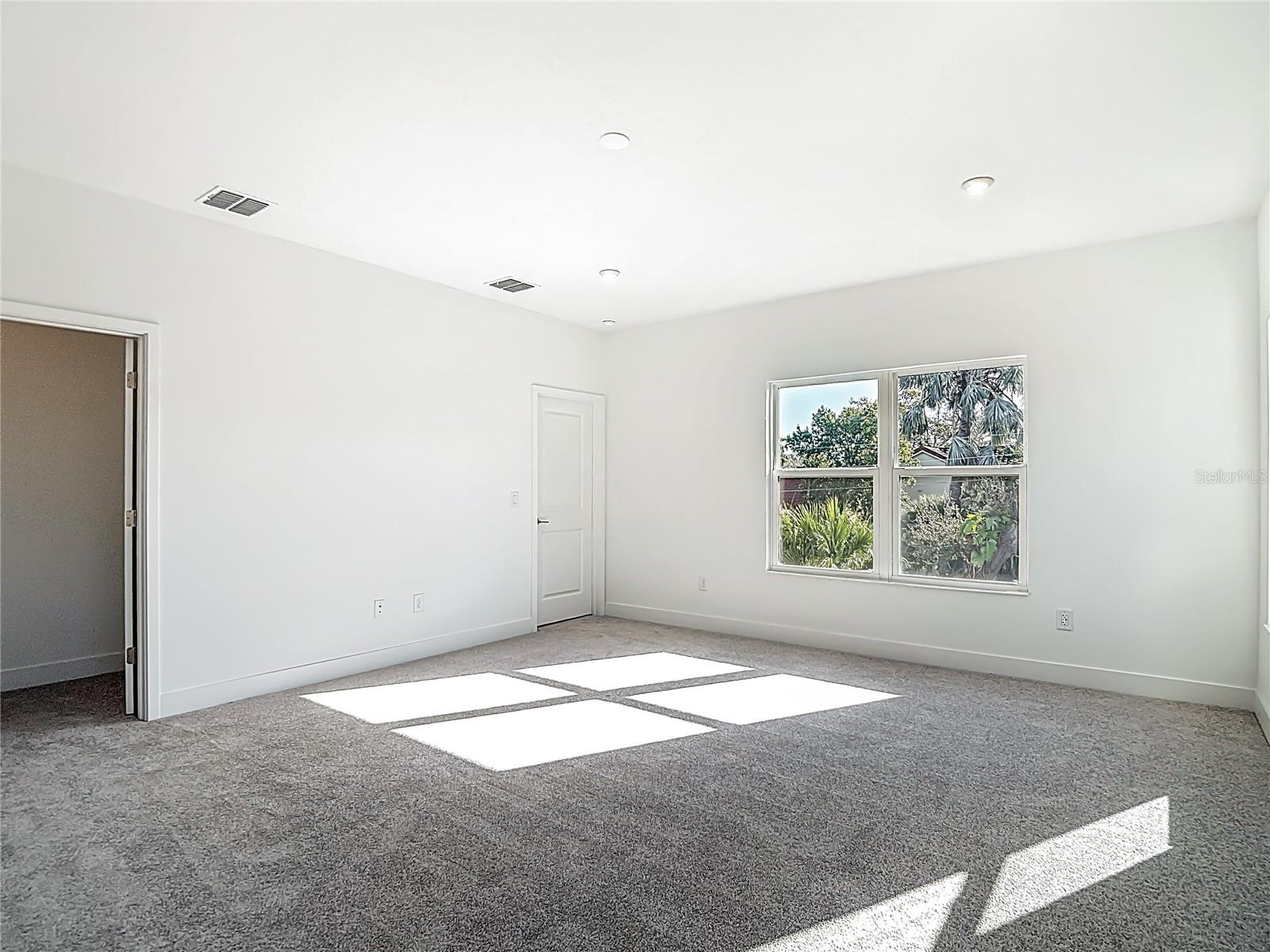 410 S WEST SHORE BLVD, TAMPA, FL — photo 49