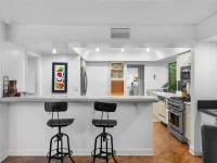 120 BEACH ST — photo 23