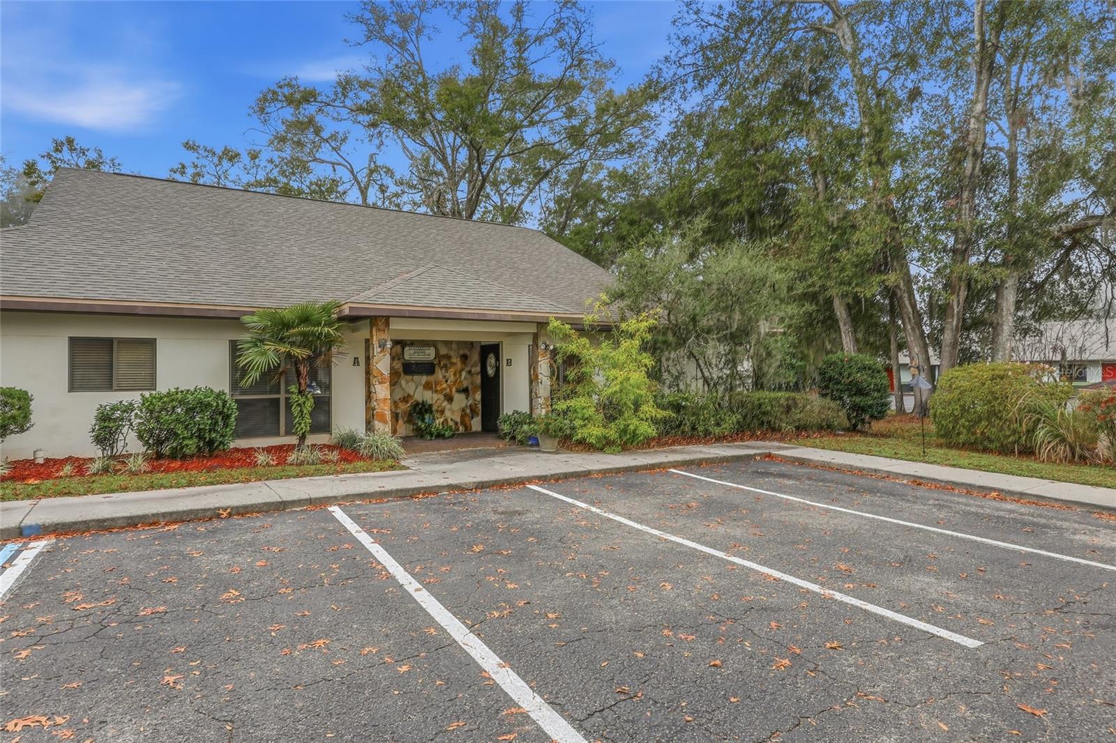 4909 NW 27TH CT #B, GAINESVILLE, FL