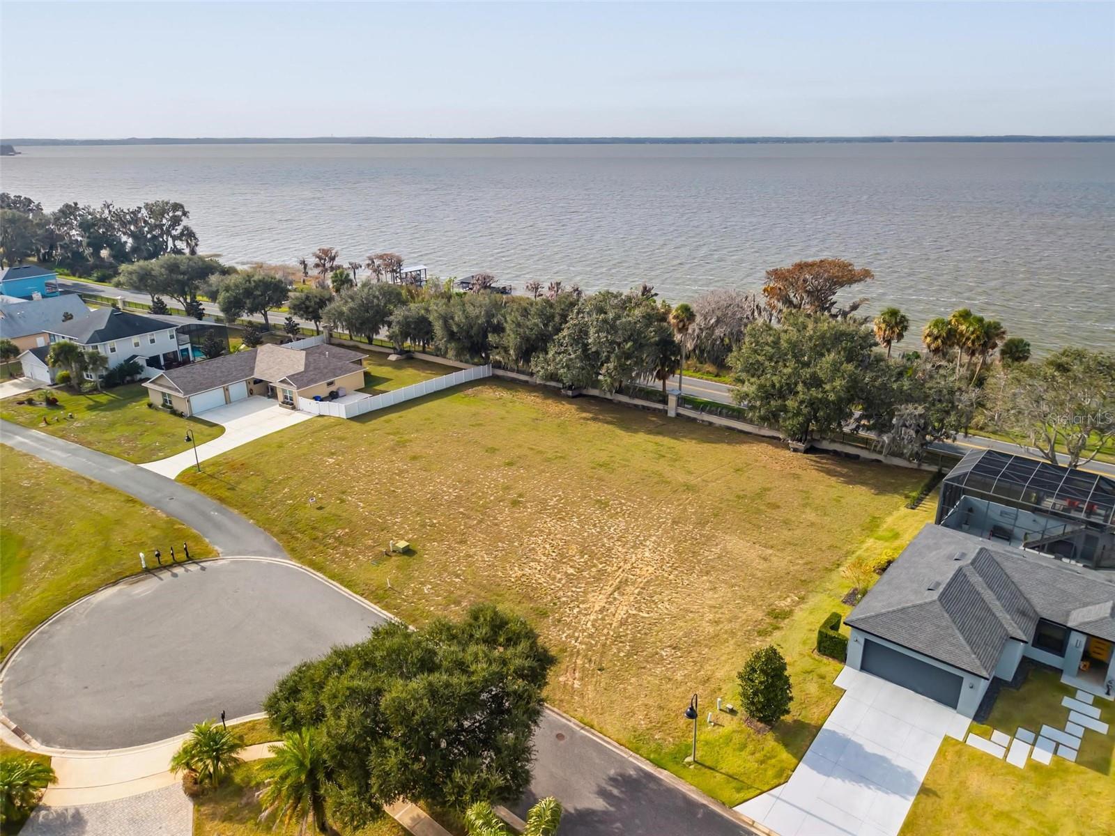 3231 LANDING VW, TAVARES, FL — photo 11