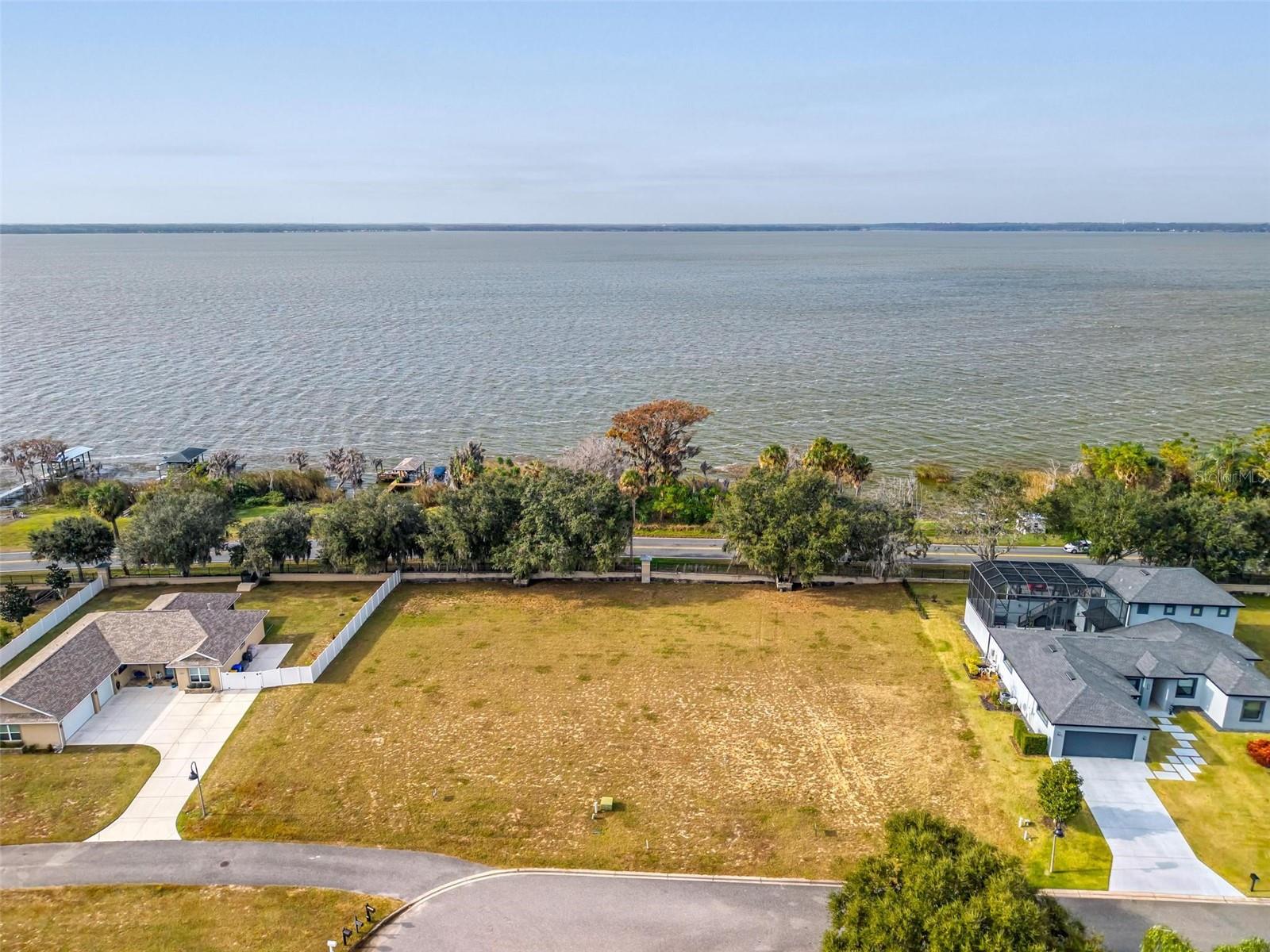 3231 LANDING VW, TAVARES, FL — photo 14