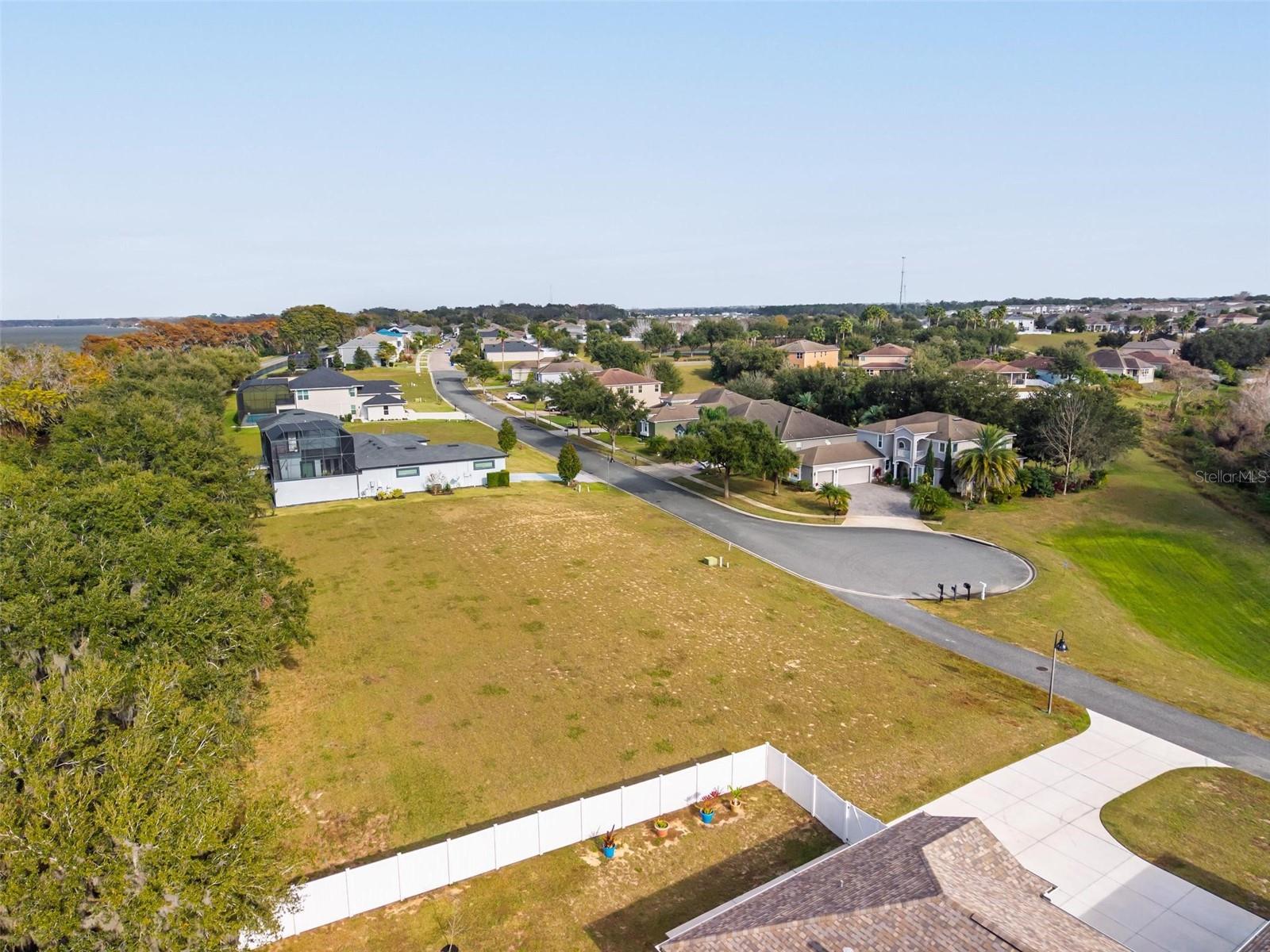 3231 LANDING VW, TAVARES, FL — photo 28