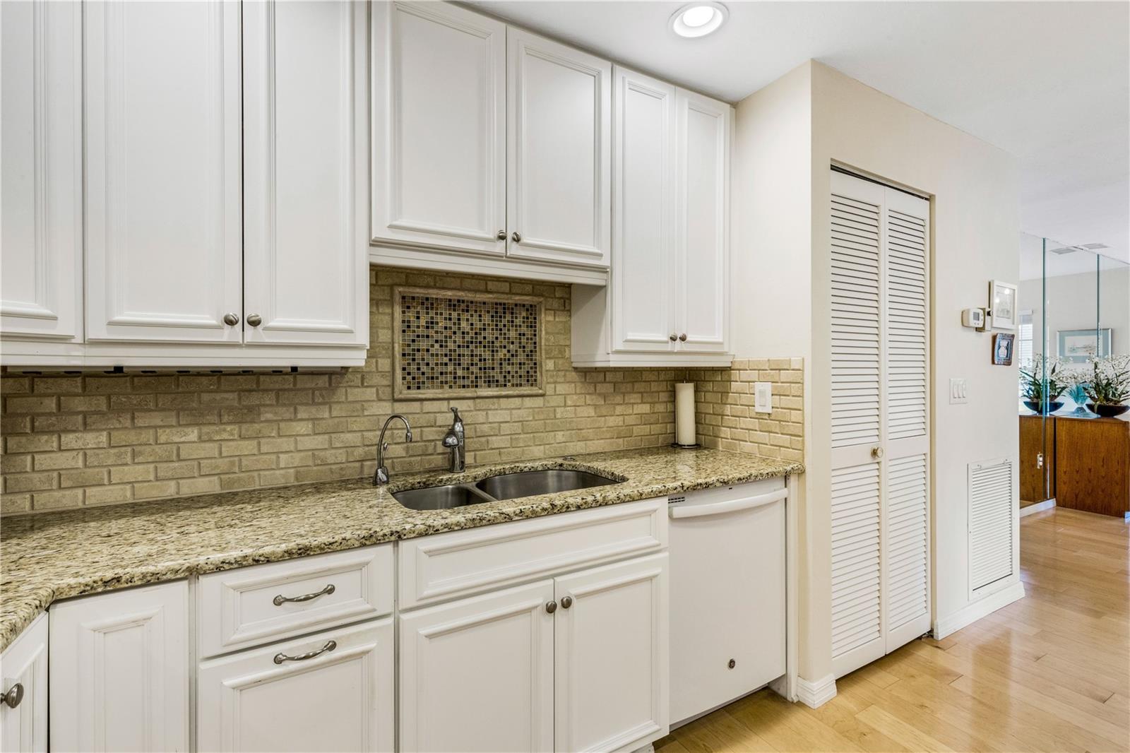 3242 RINGWOOD MDW #76, SARASOTA, FL — photo 11