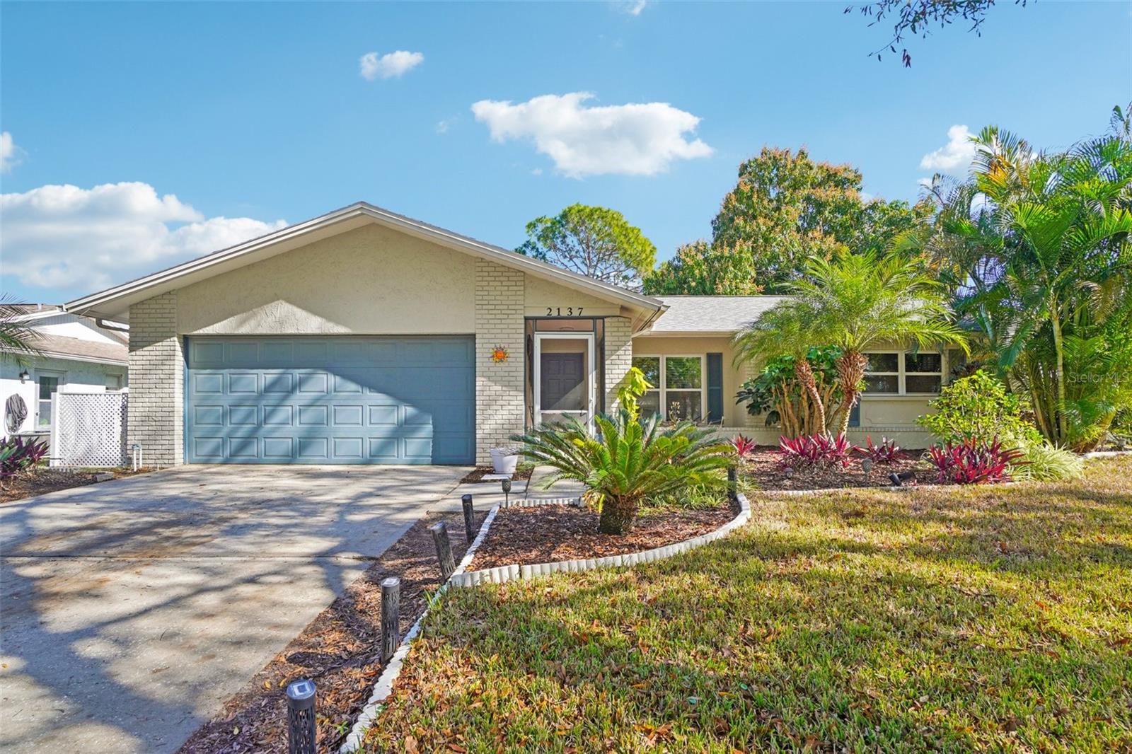 2137 MALCOLM DR, PALM HARBOR, FL