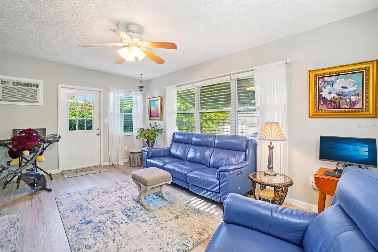 2137 MALCOLM DR, PALM HARBOR, FL — photo 8
