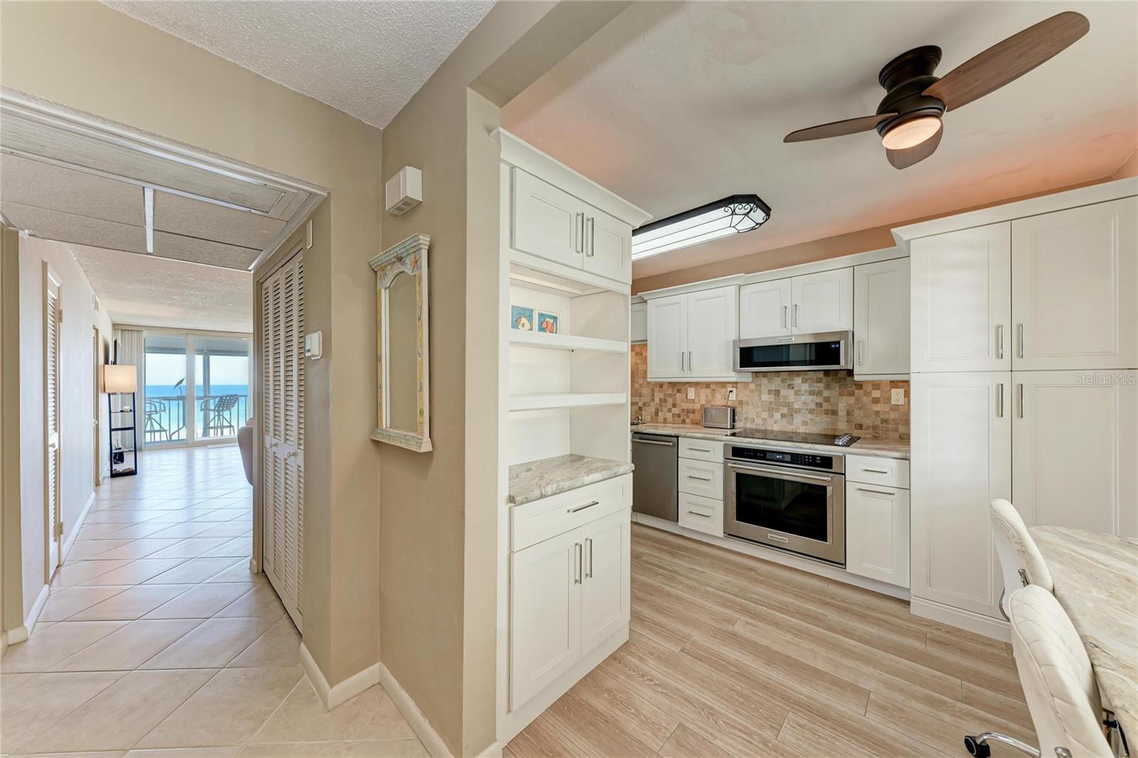 5200 GULF DR #302, HOLMES BEACH, FL — photo 7