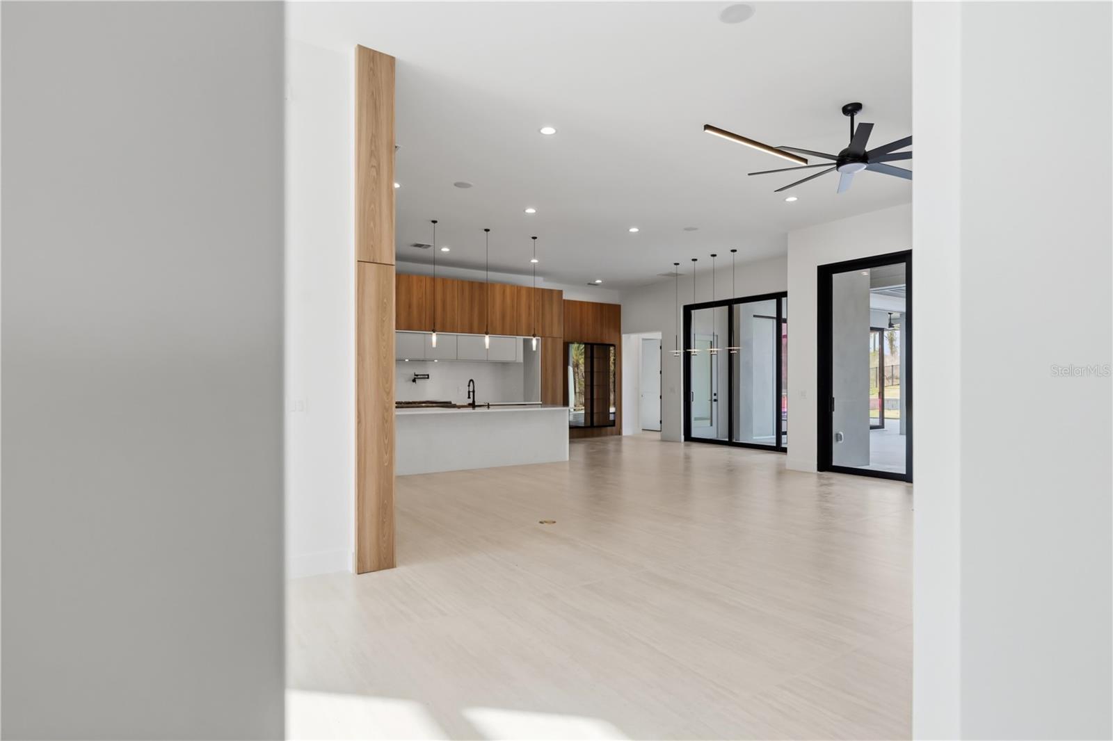 16118 PENDIO DR, MONTVERDE, FL — photo 30