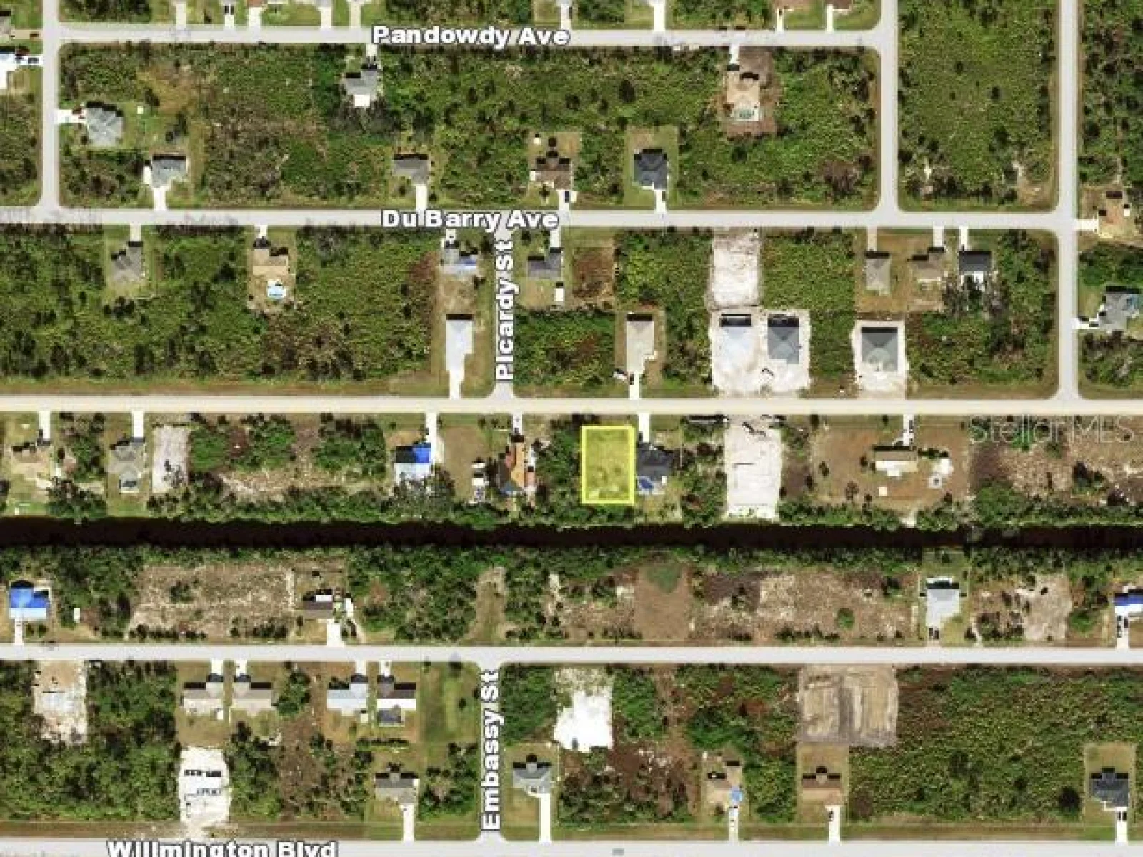 12155 FORESMAN BLVD, PORT CHARLOTTE, FL — photo 3
