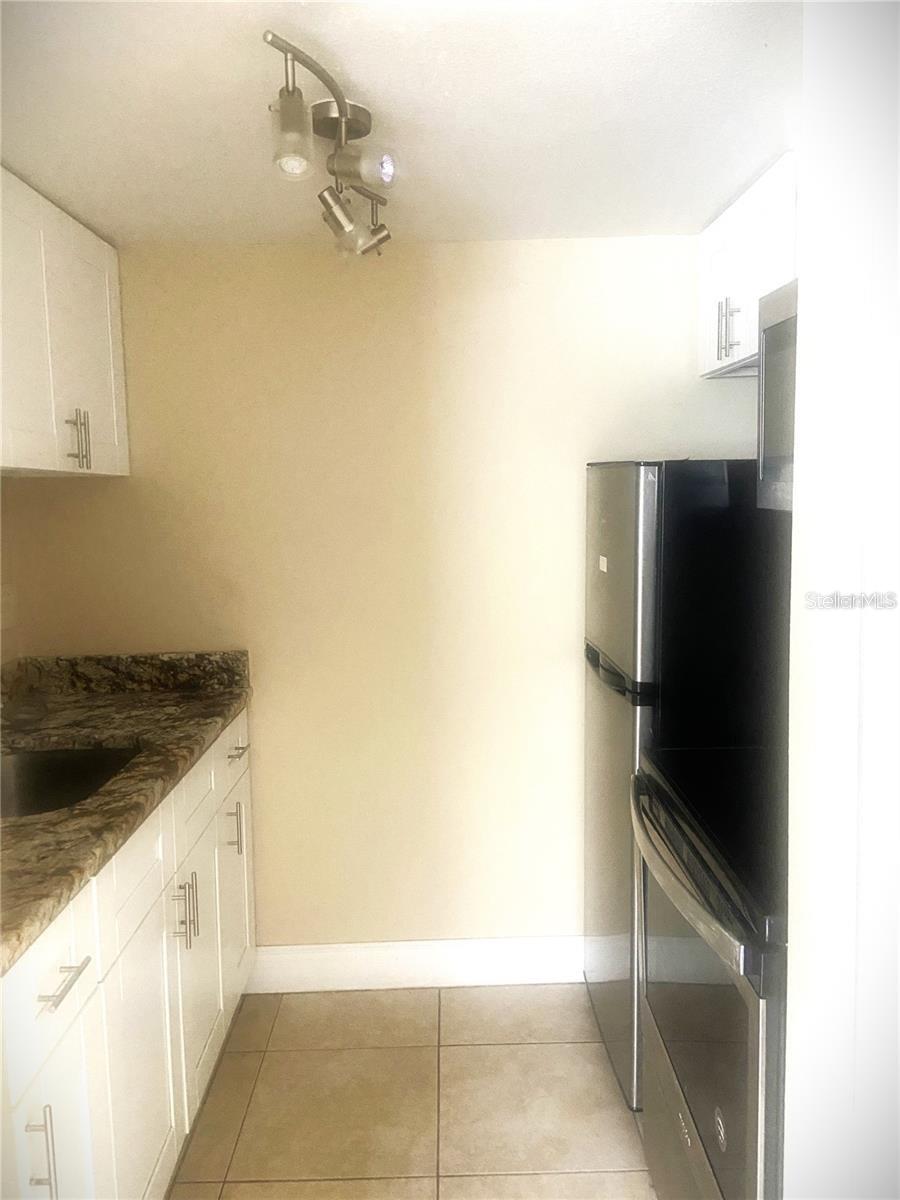 4133 DOLPHIN DR #4133, TAMPA, FL — photo 4