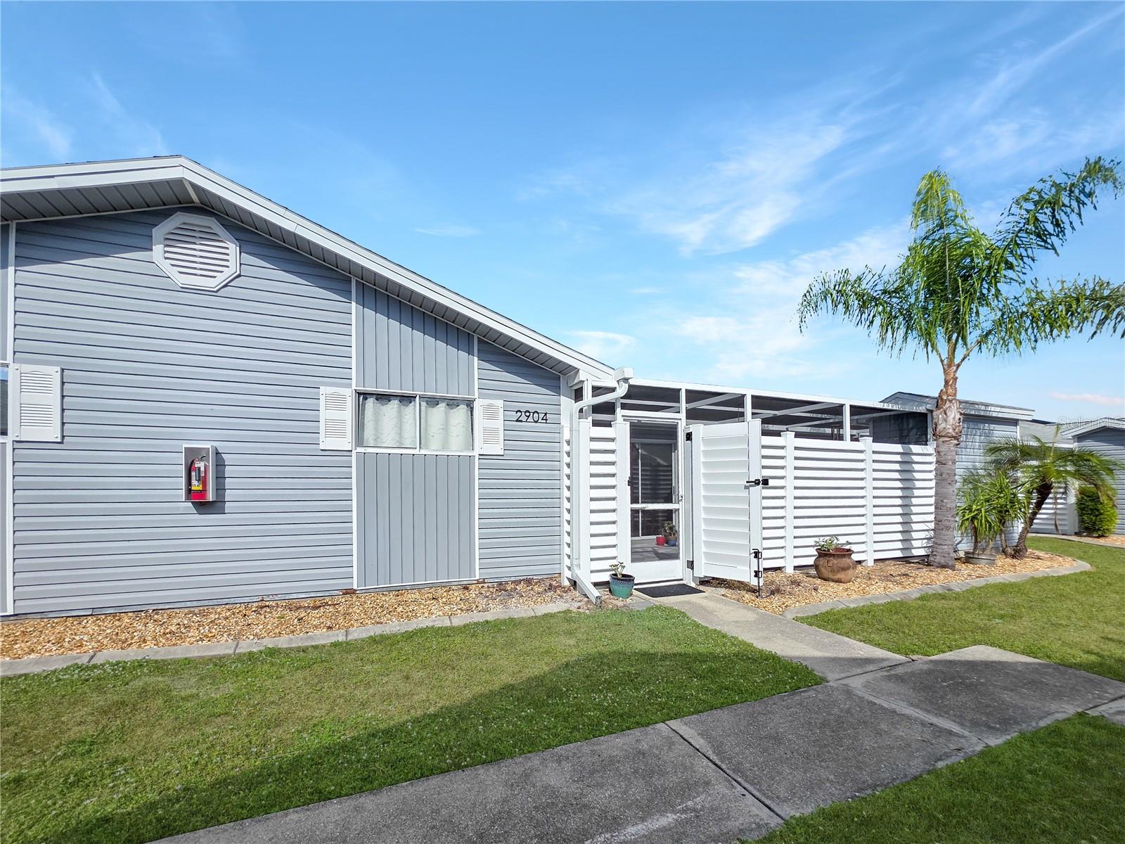 3300 LOVELAND BLVD #2904, PORT CHARLOTTE, FL — photo 2