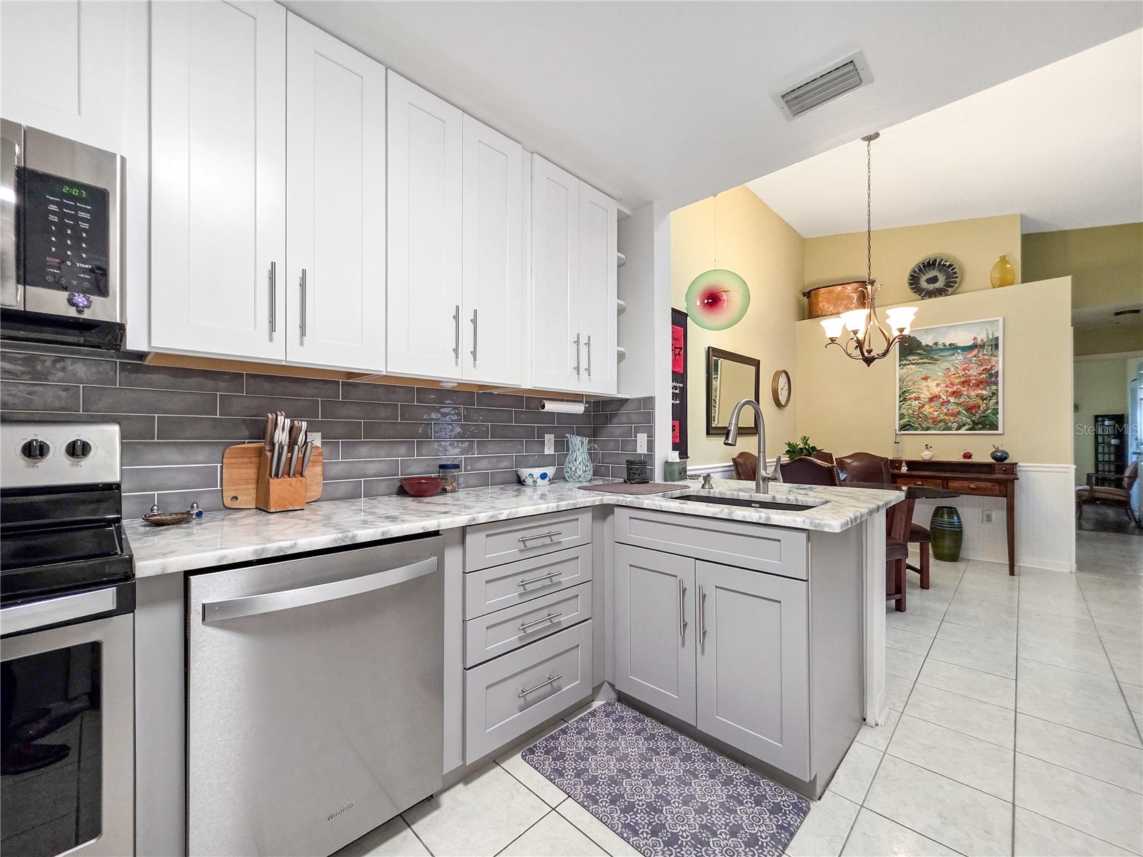 3300 LOVELAND BLVD #2904, PORT CHARLOTTE, FL — photo 4