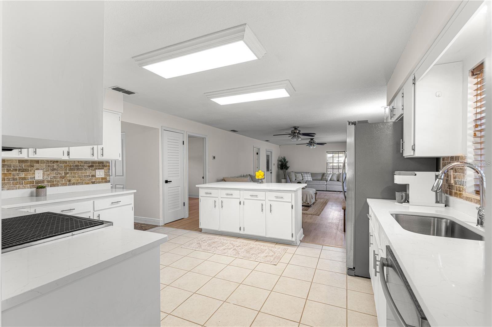 15621 SE 103RD TER, SUMMERFIELD, FL — photo 18