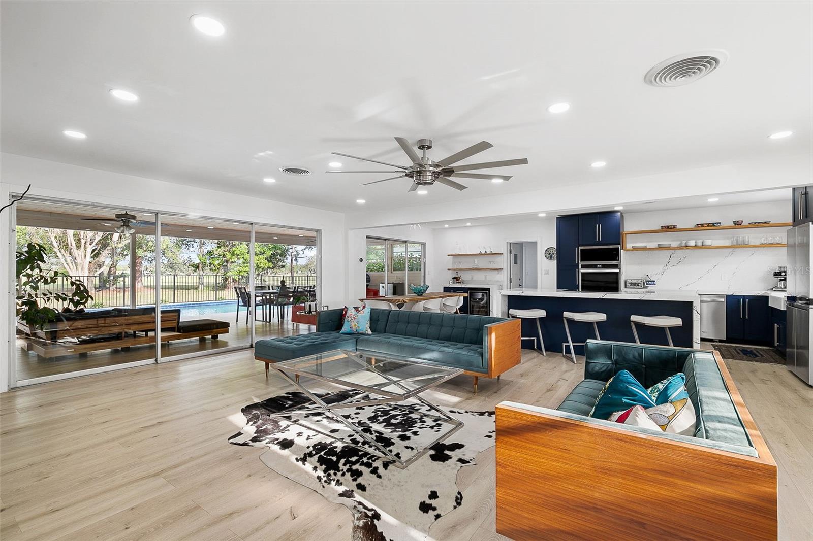 703 WHITFIELD AVE, SARASOTA, FL — photo 11