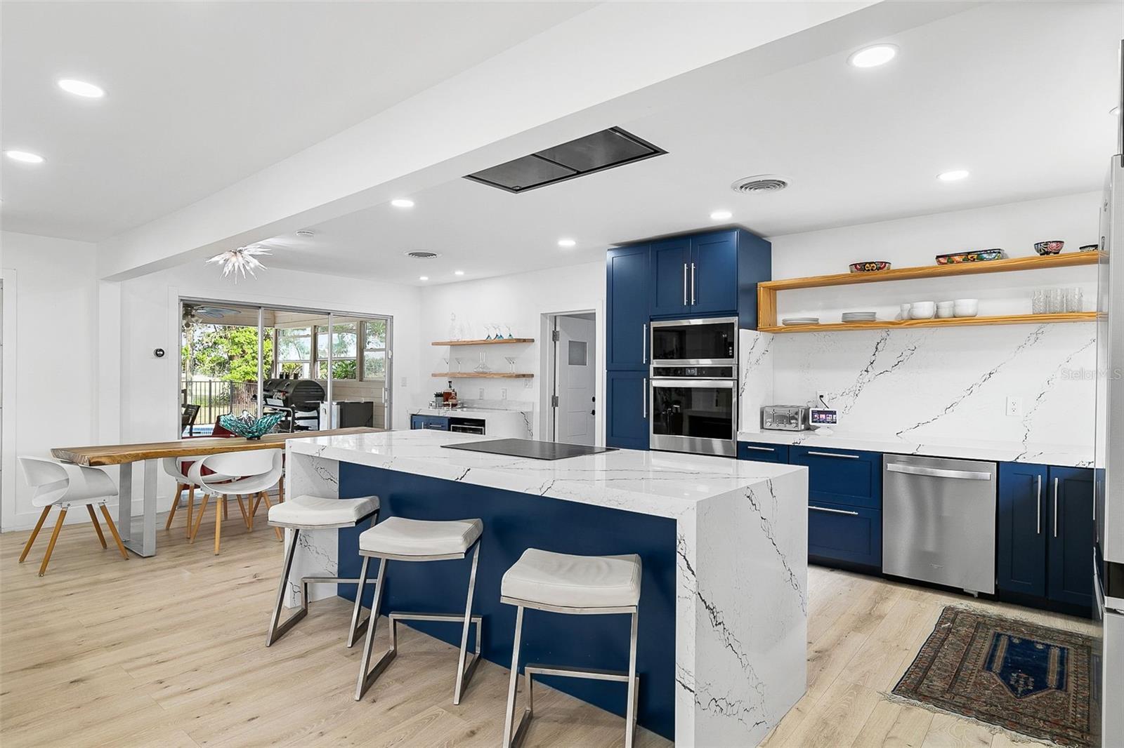 703 WHITFIELD AVE, SARASOTA, FL — photo 15