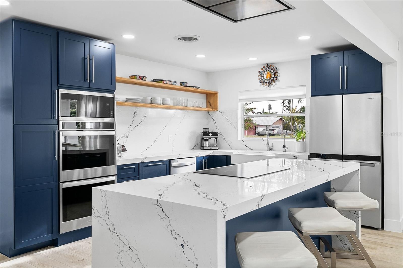 703 WHITFIELD AVE, SARASOTA, FL — photo 17