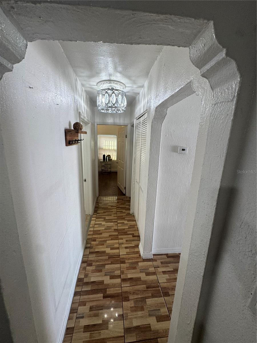 2312 W LA SALLE ST, TAMPA, FL — photo 9