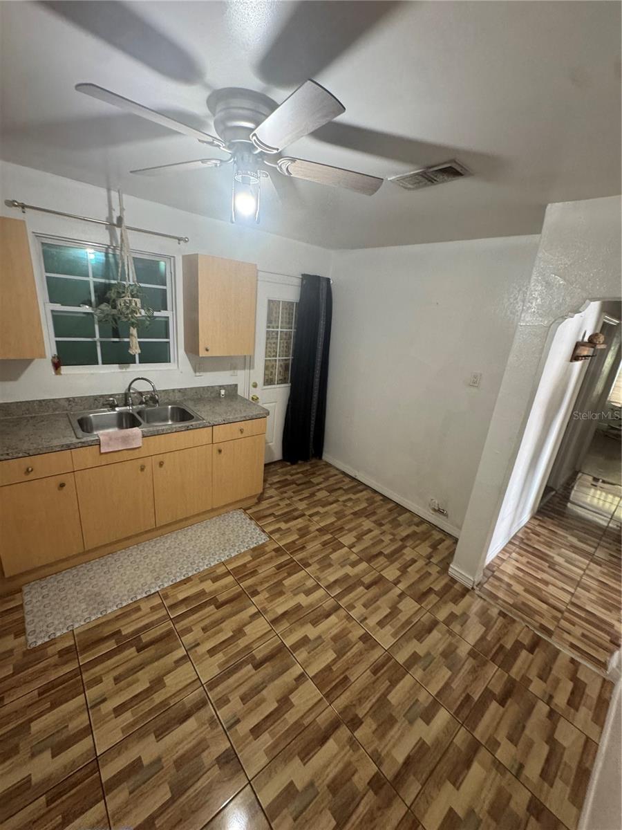 2312 W LA SALLE ST, TAMPA, FL — photo 17