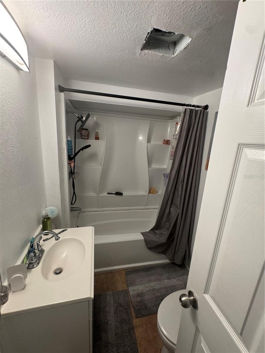 2312 W LA SALLE ST, TAMPA, FL — photo 39