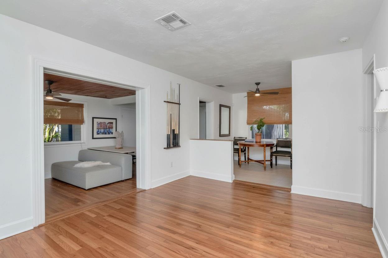 6208 S JONES RD, TAMPA, FL — photo 3