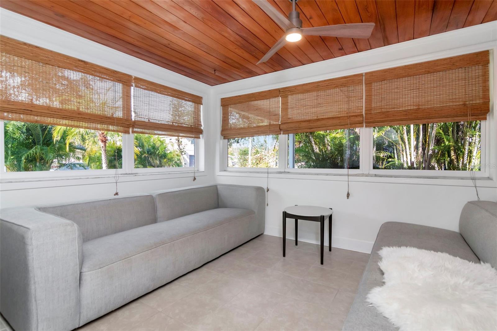 6208 S JONES RD, TAMPA, FL — photo 9