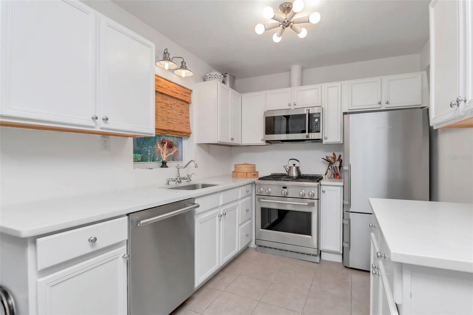 6208 S JONES RD, TAMPA, FL — photo 15