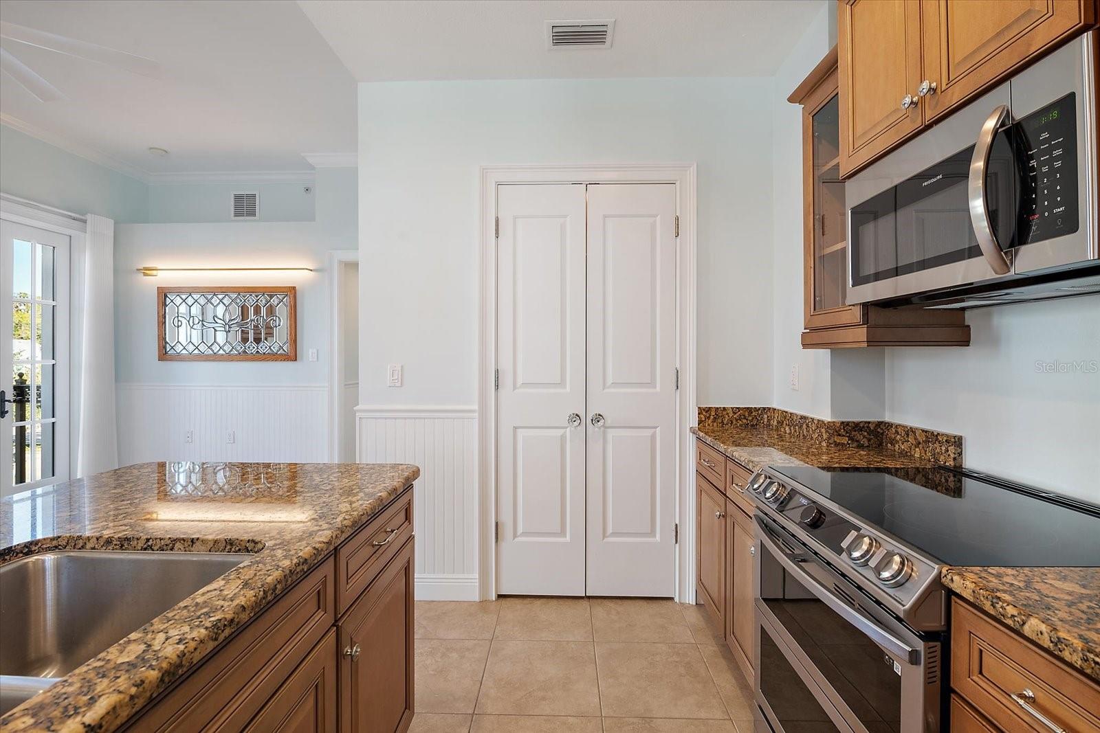 445 N ORANGE AVE #210, SARASOTA, FL — photo 8
