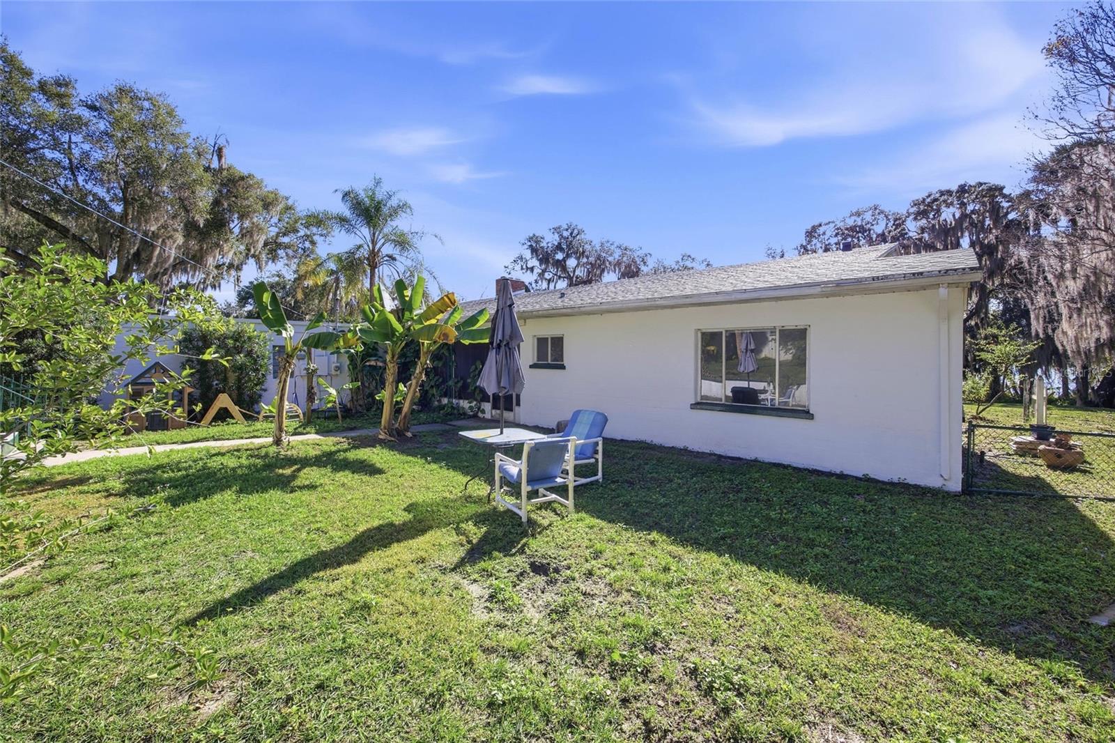 280 PALM CT, UMATILLA, FL — photo 109