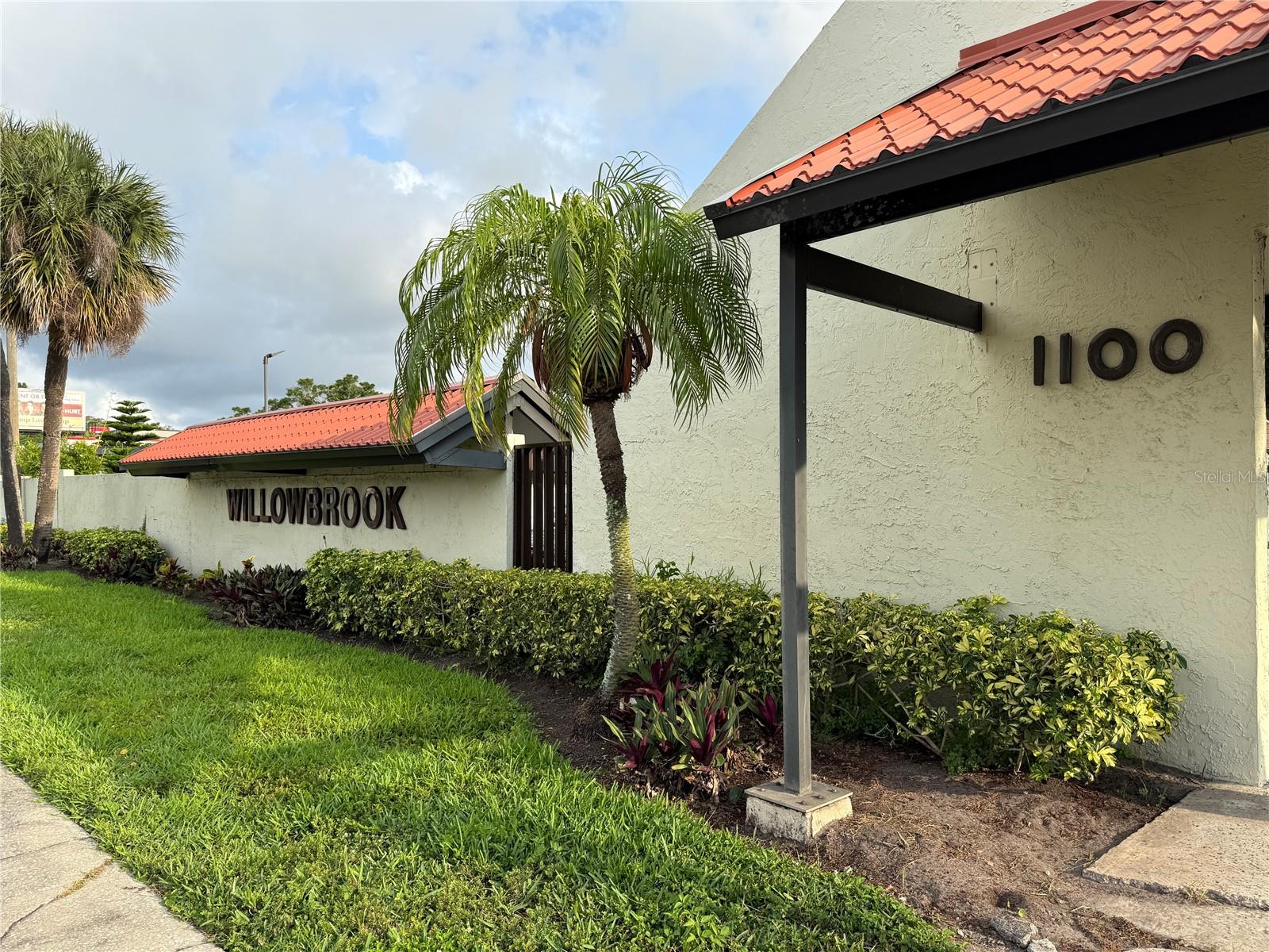 1100 E BAY DR #35, LARGO, FL