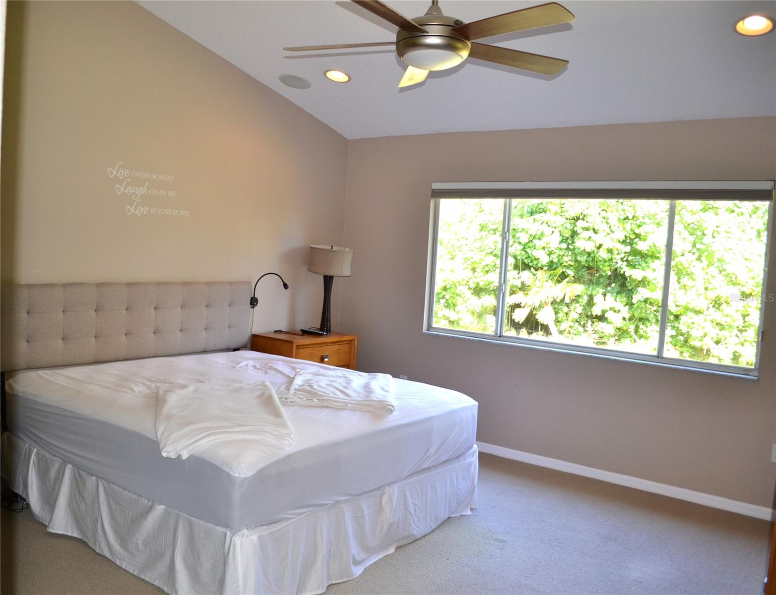 11158 KAPOK GRAND CIR, MADEIRA BEACH, FL — photo 33
