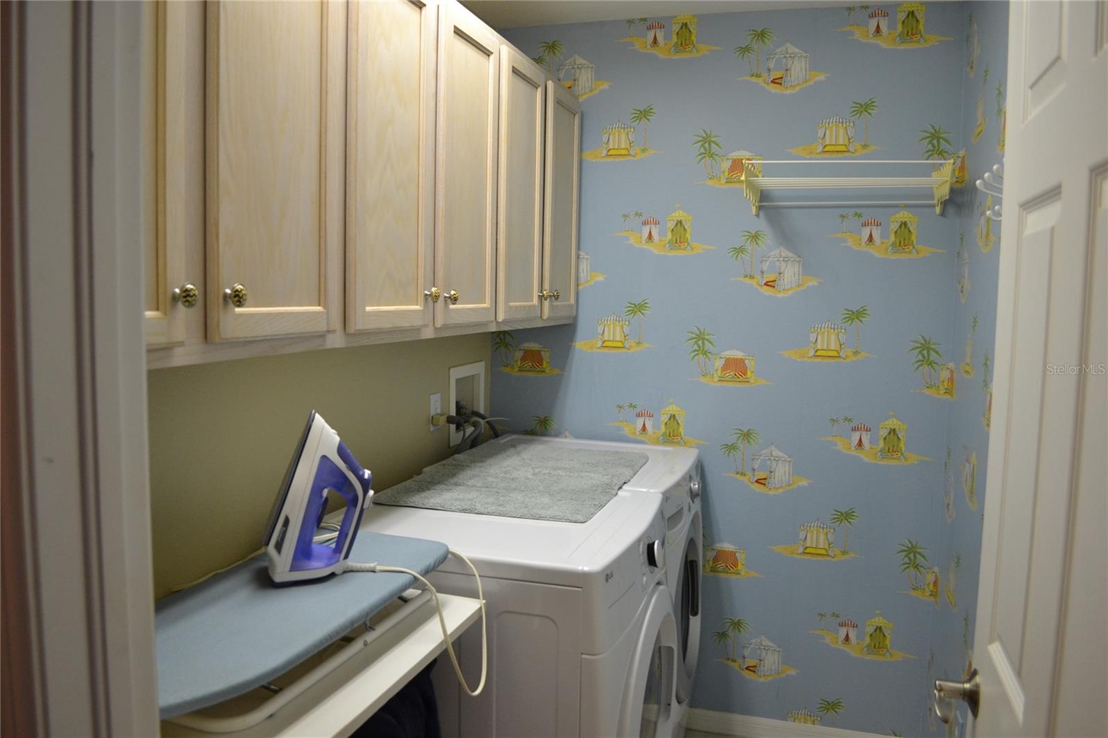 11158 KAPOK GRAND CIR, MADEIRA BEACH, FL — photo 47
