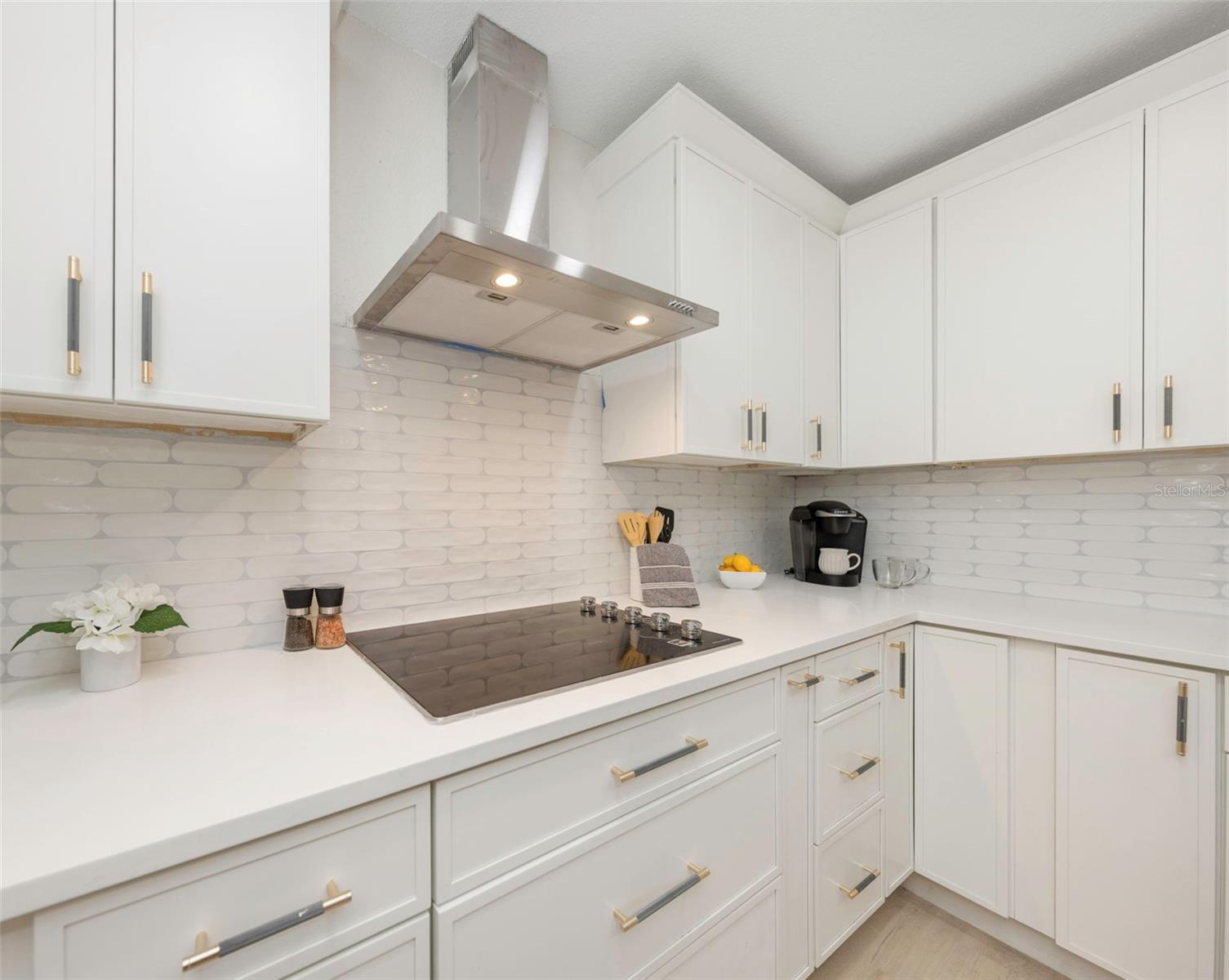 11419 47TH AVE N, ST PETERSBURG, FL — photo 33