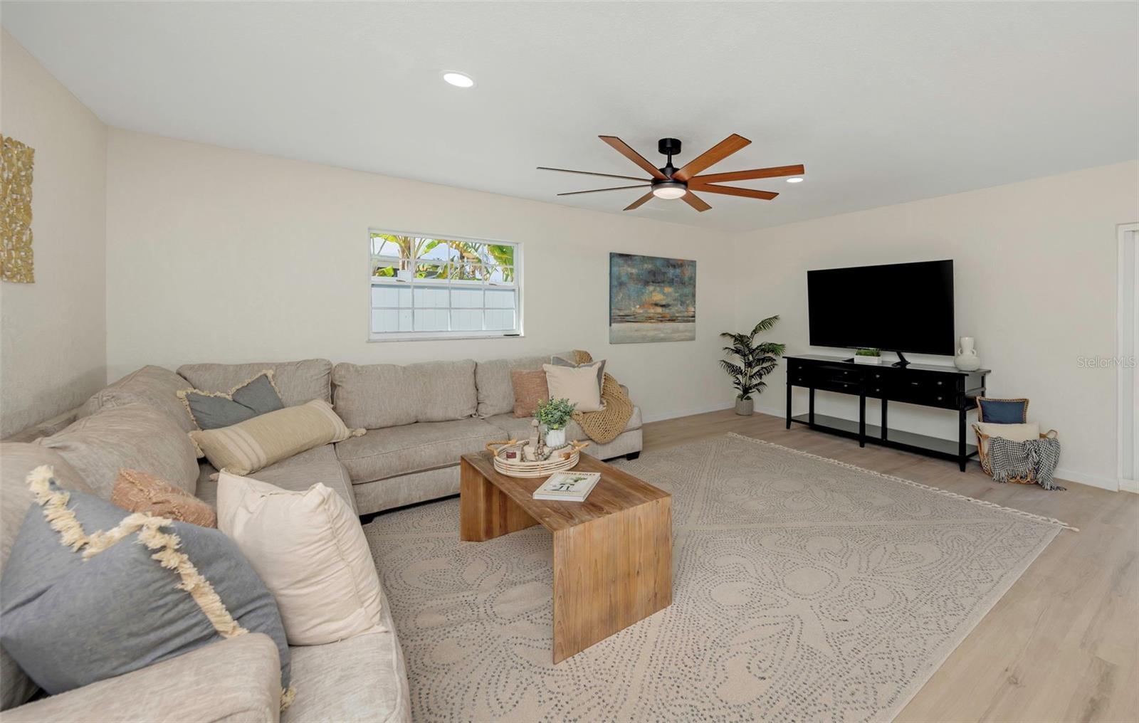 11419 47TH AVE N, ST PETERSBURG, FL — photo 53