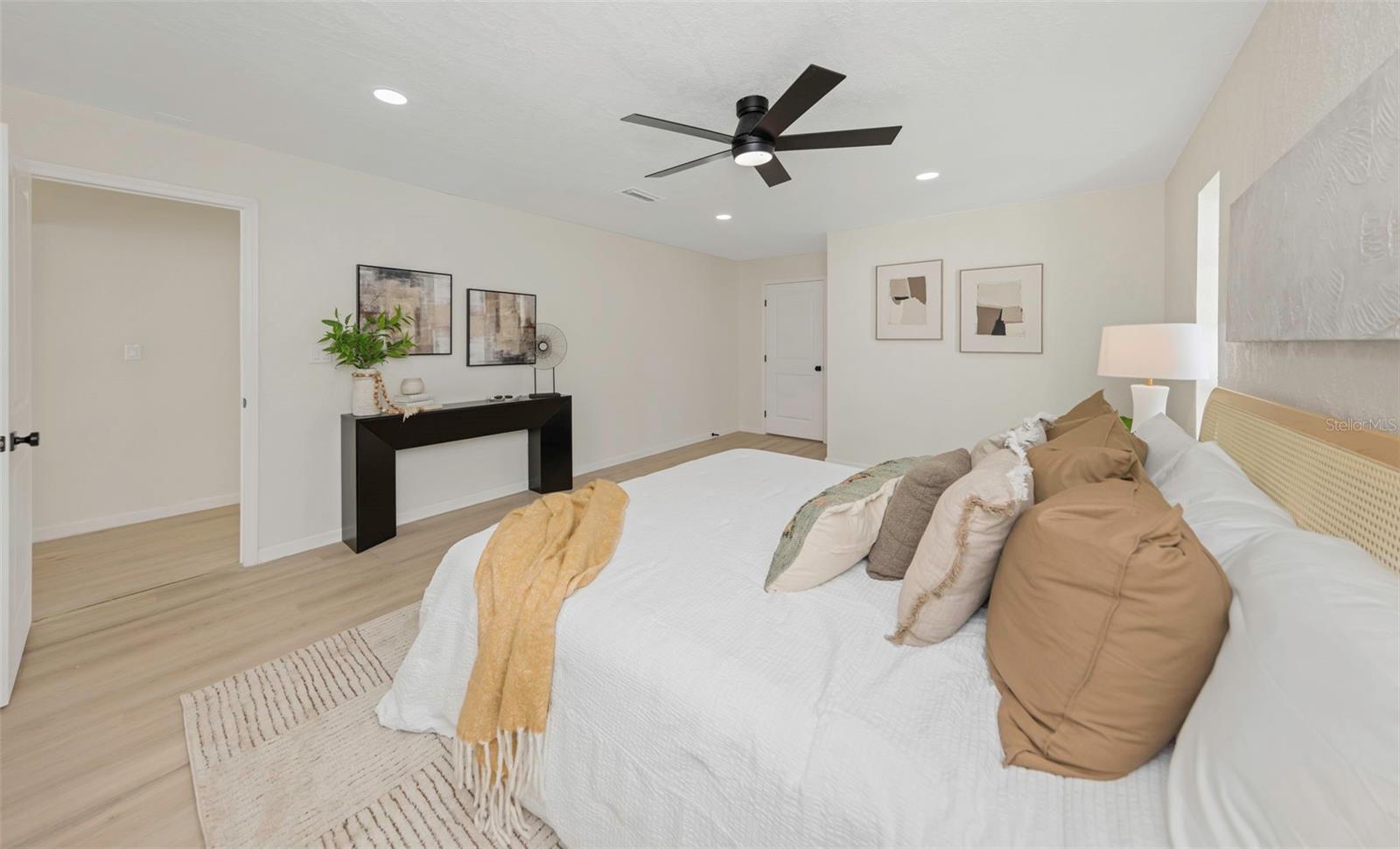 11419 47TH AVE N, ST PETERSBURG, FL — photo 57