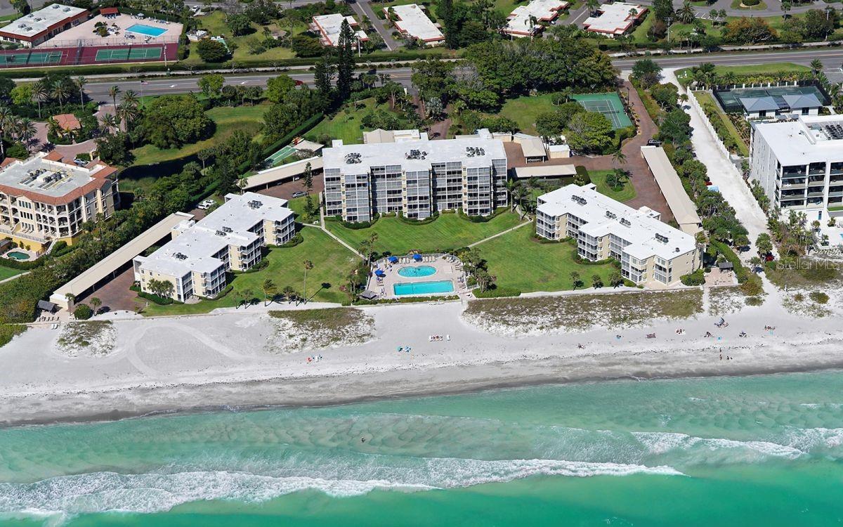 4835 GULF OF MEXICO DR #106, LONGBOAT KEY, FL — photo 2