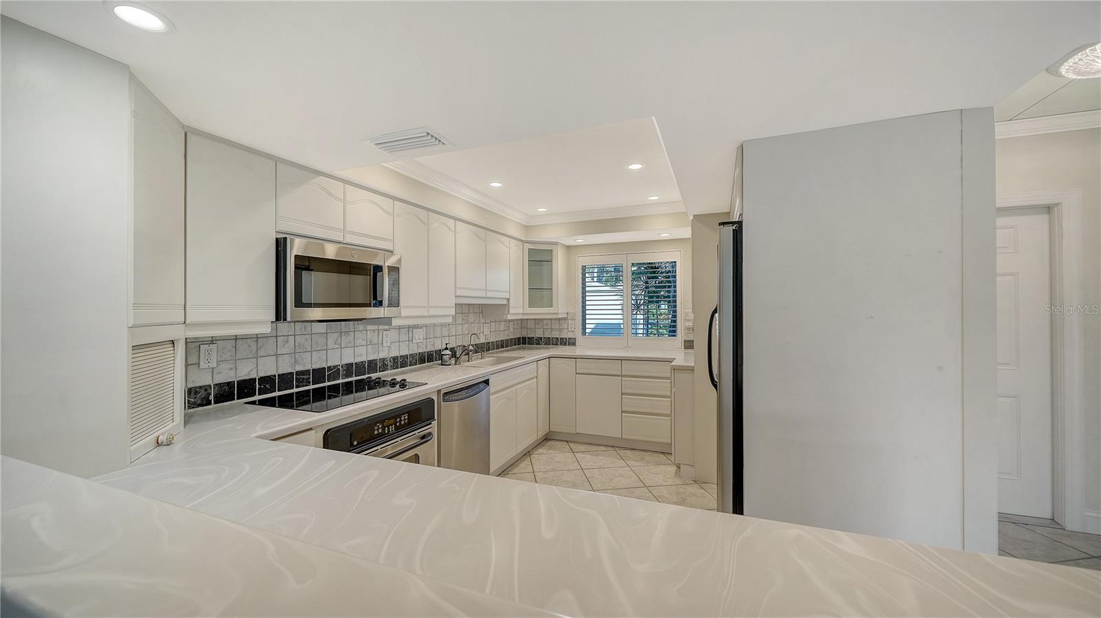 4835 GULF OF MEXICO DR #106, LONGBOAT KEY, FL — photo 7