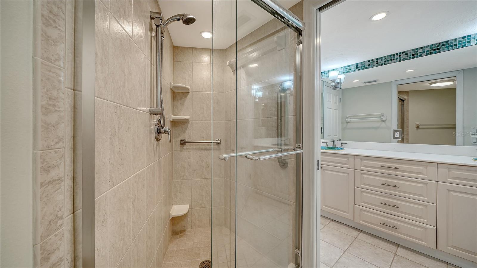4835 GULF OF MEXICO DR #106, LONGBOAT KEY, FL — photo 13