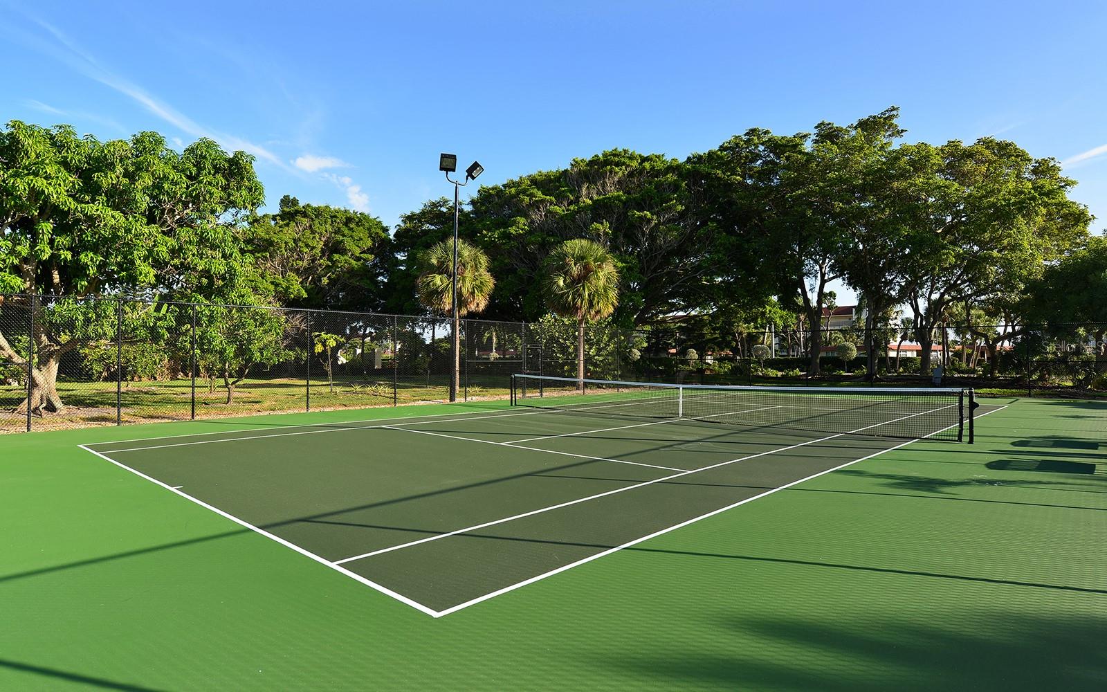 4835 GULF OF MEXICO DR #106, LONGBOAT KEY, FL — photo 21