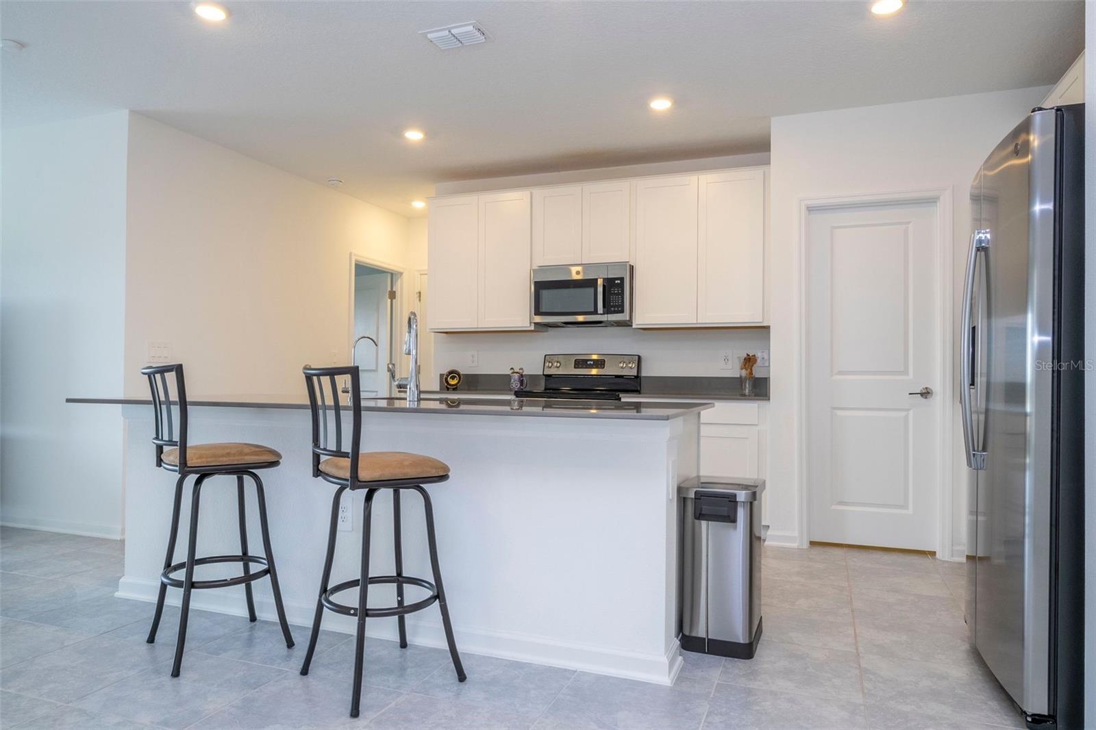 668 DARING DR, DAVENPORT, FL — photo 11